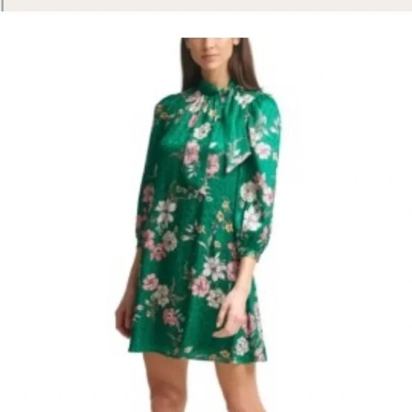 Jessica Howard | Dresses | Jessica Howardfloral Jacquard Tieneck Swing Dress  | Poshmark